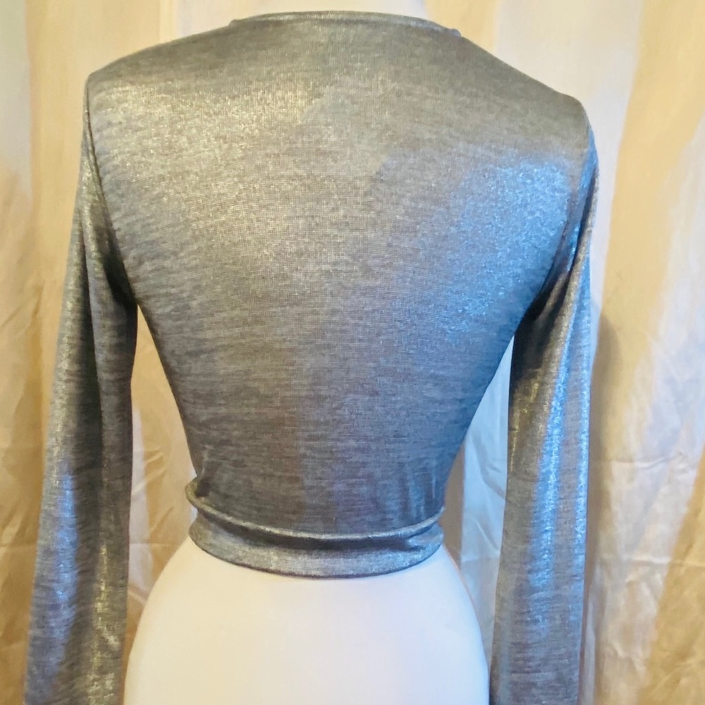 Blue Life Brigid V Crop Top Gold⭐️NWT⭐️ - Picture 10 of 10